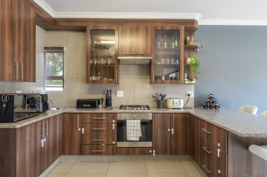 3 Bedroom Property for Sale in Grimbeeck Park North West